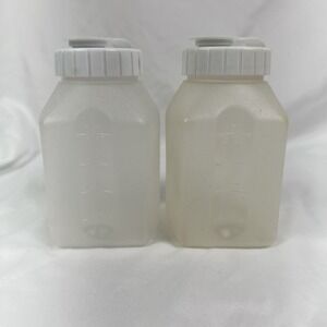 Rubbermaid Servin' Saver Pint Bottle White Flip Top Lid Vintage 1 Pint Lot Of 2
